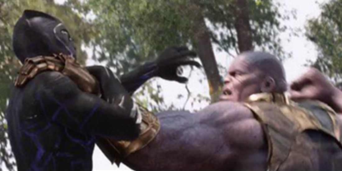 Thanos fighting Black Panther in Avengers Infinity War