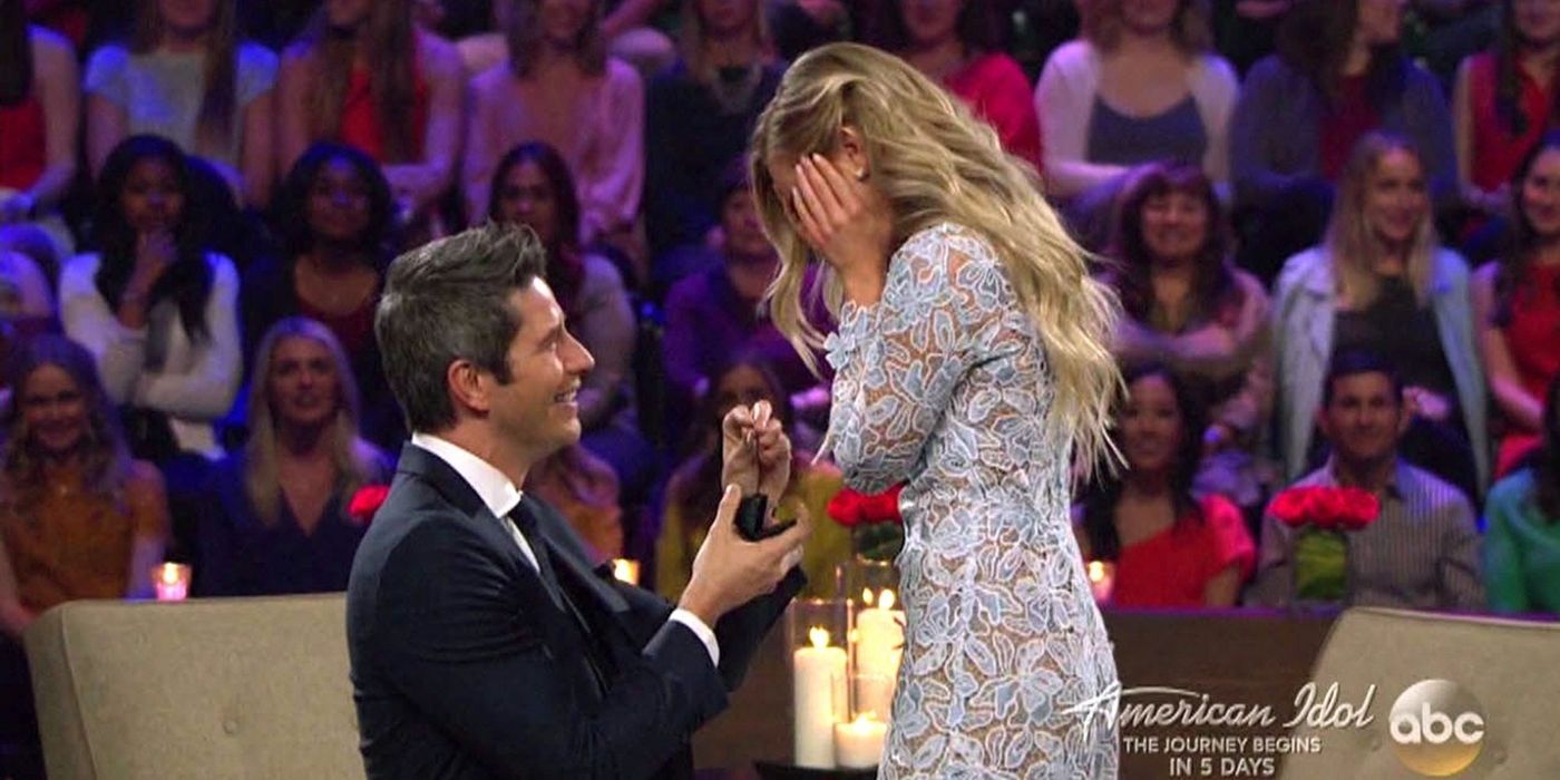 Arie proposes to Lauren in The Bachelor
