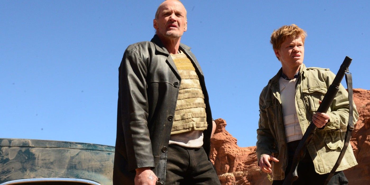 Jack and Todd with guns in the desert in Breaking Bad