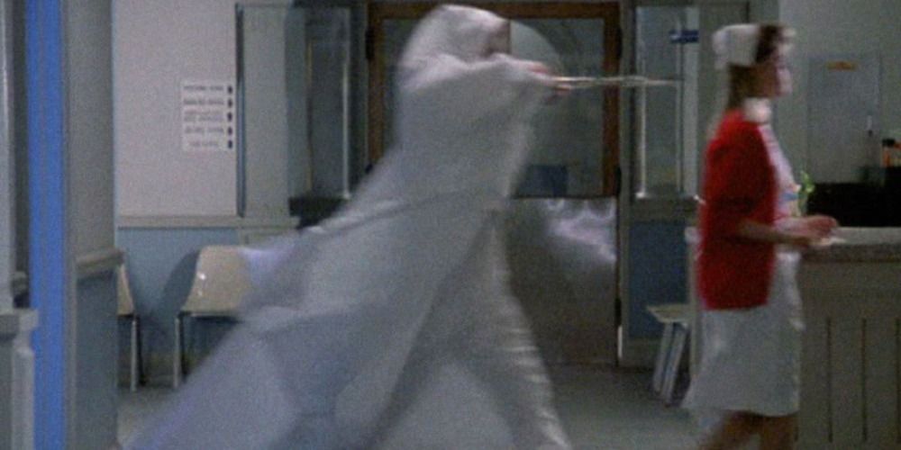 10 Best Horror Movie Jump Scares From The '90s