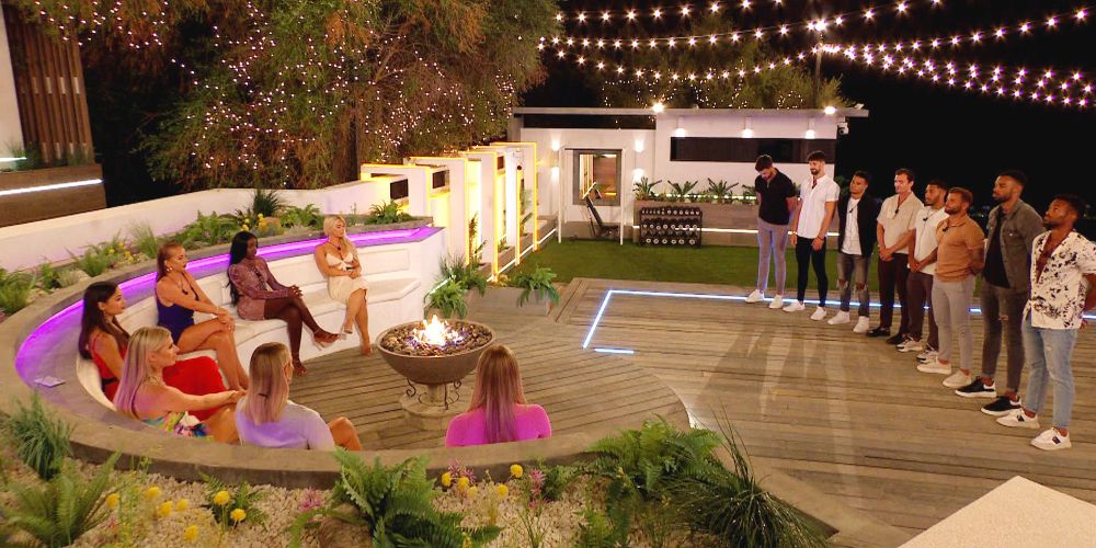 Recoupling ceremony takes place at the villa on Love Island