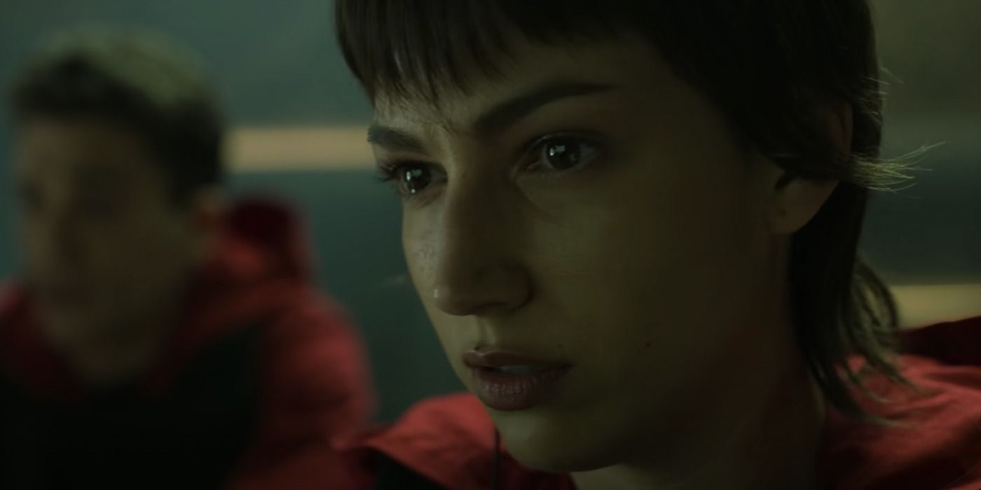 A close-up of Tokyo about to cry in Money Heist.