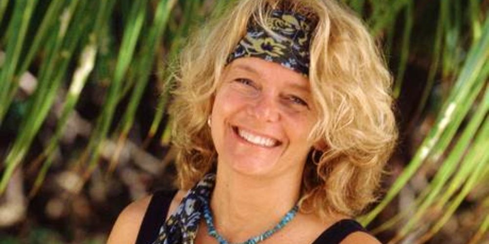 Kathy Vavrick-O'Brien smiles in her cast photo for Survivor: All Stars