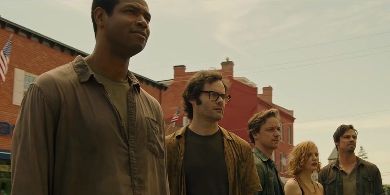 The adult Losers club lines up to take on Pennywise