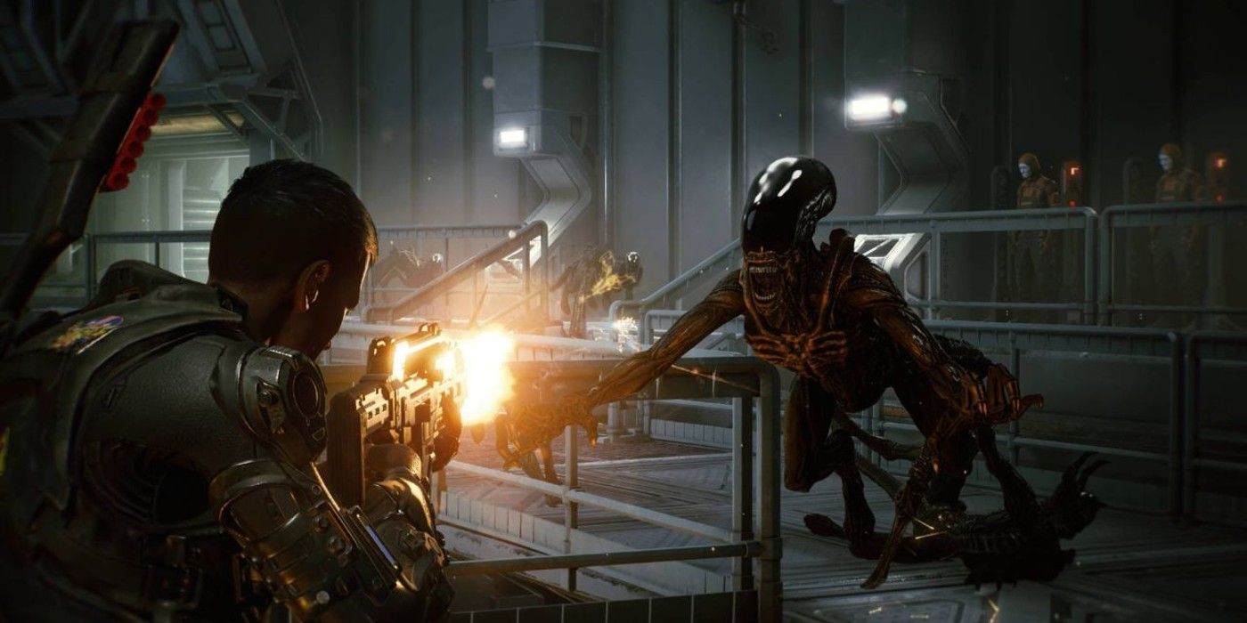 A player shoots a Xenomorph in horde mode of Aliens: Fireteam Elite