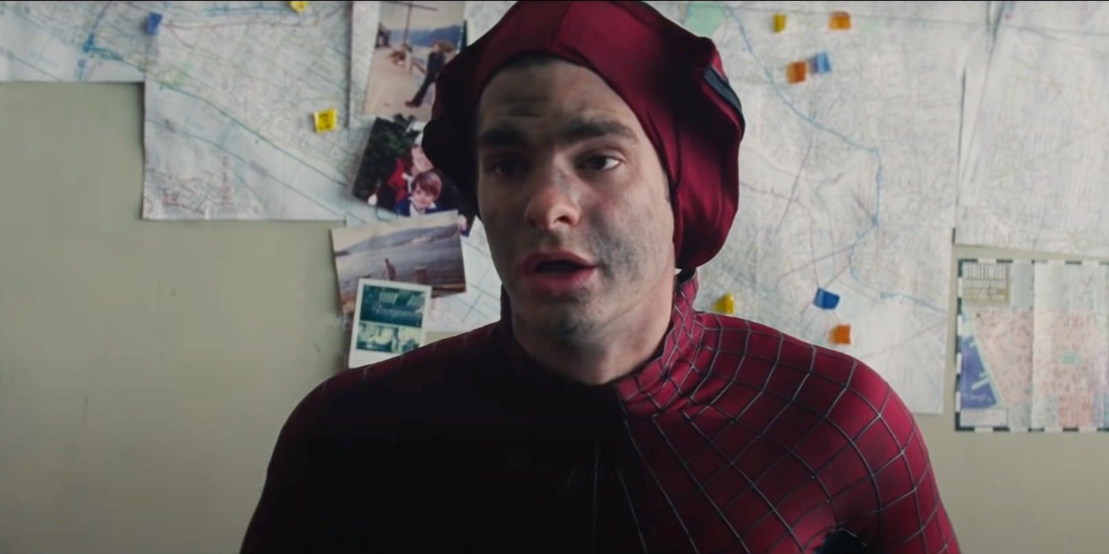 Andrew Garfield takes off his Spidey mask in The Amazing Spider-Man 2