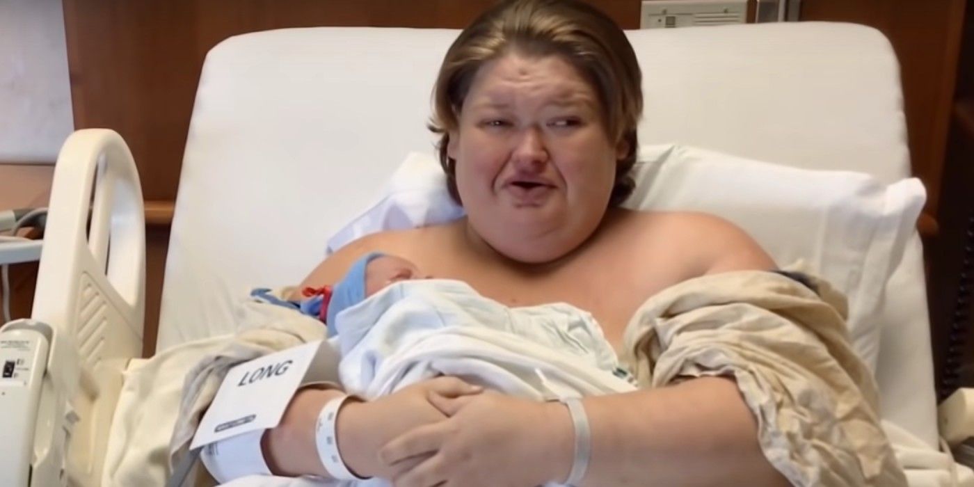 Amy Slaton from 1000-Lb. Sisters in the Hospital holding Gage