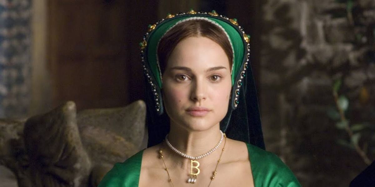 Anne Boleyn from The Other Boleyn Girl looking at the camera