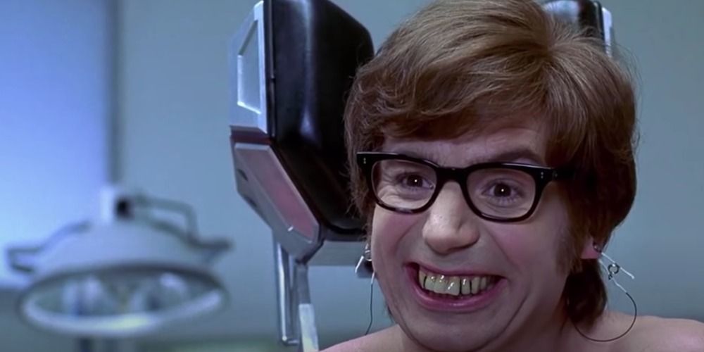 Austin Powers smiling showing his teeth