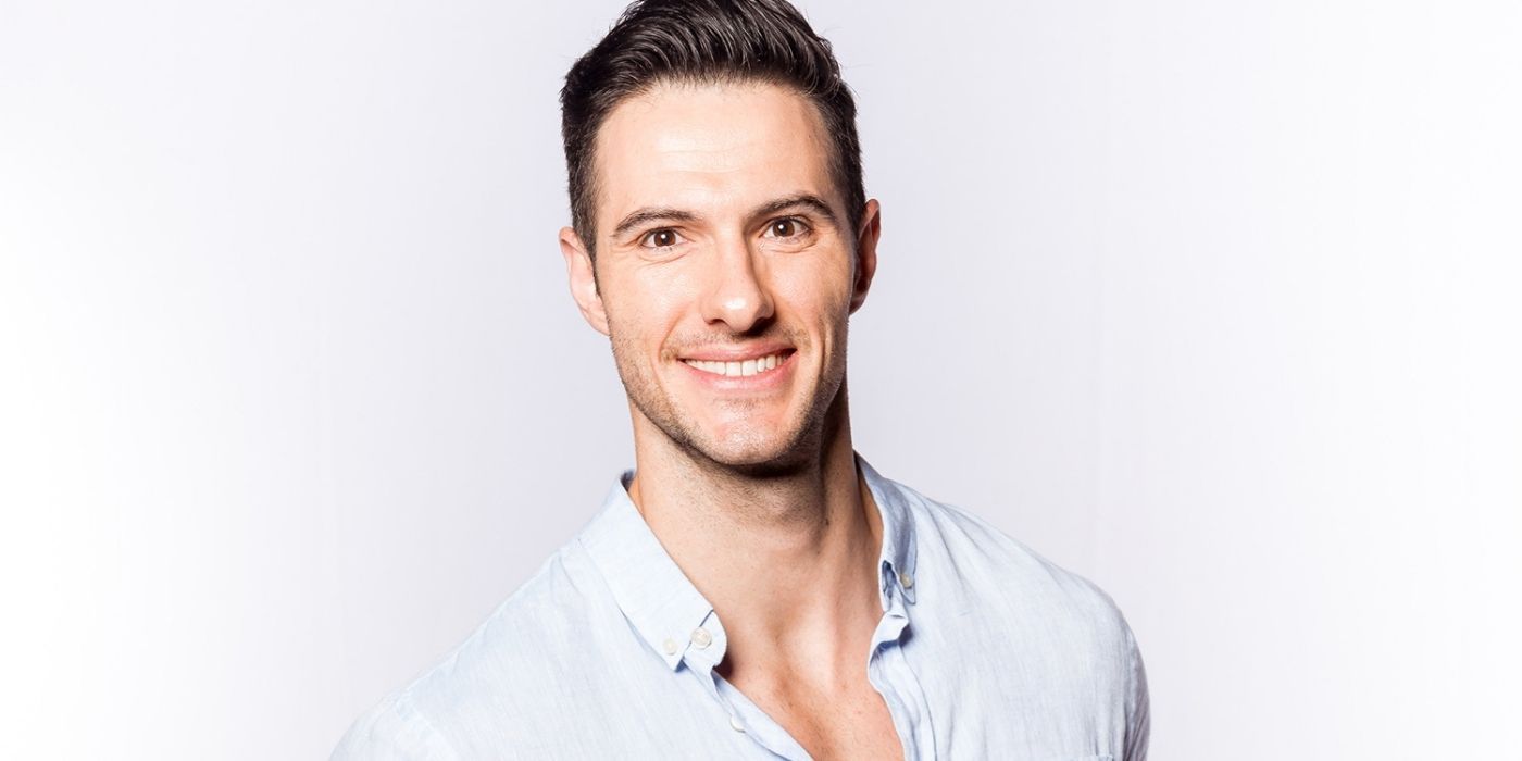 Daniel Maguire smiling for the camera in Bachelor in Paradise
