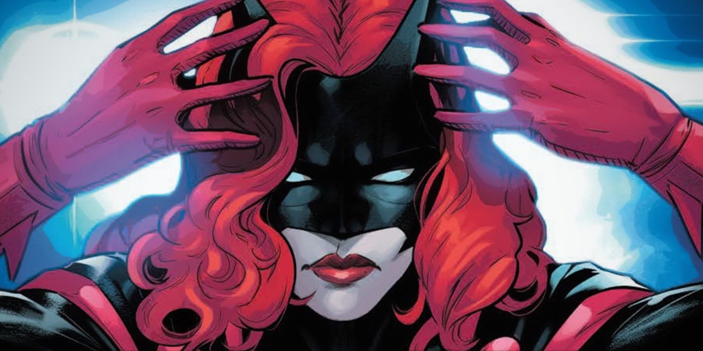 A closeup of Batwoman with her hands on her head