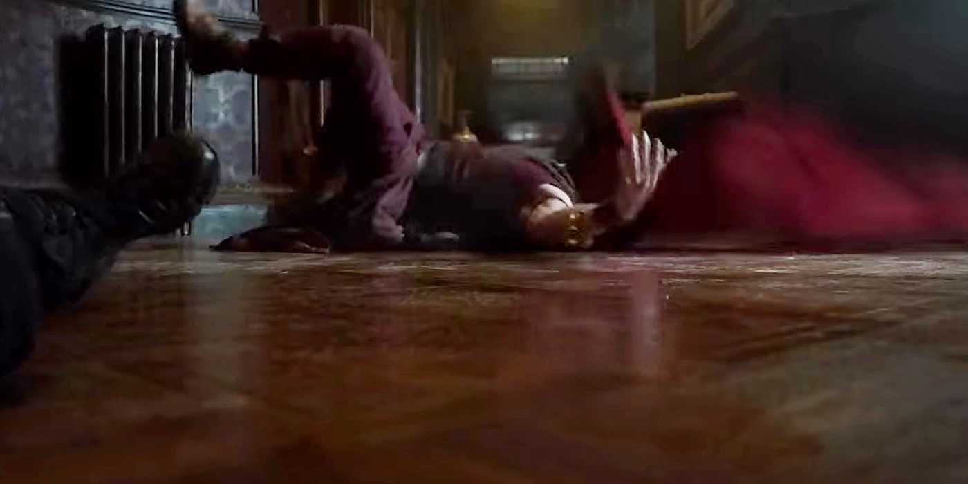 Cloak fight in Doctor Strange