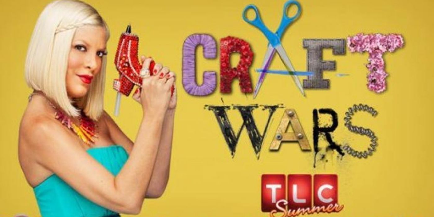 A poster for the TLC show Craft Wars featuring Tori Spelling