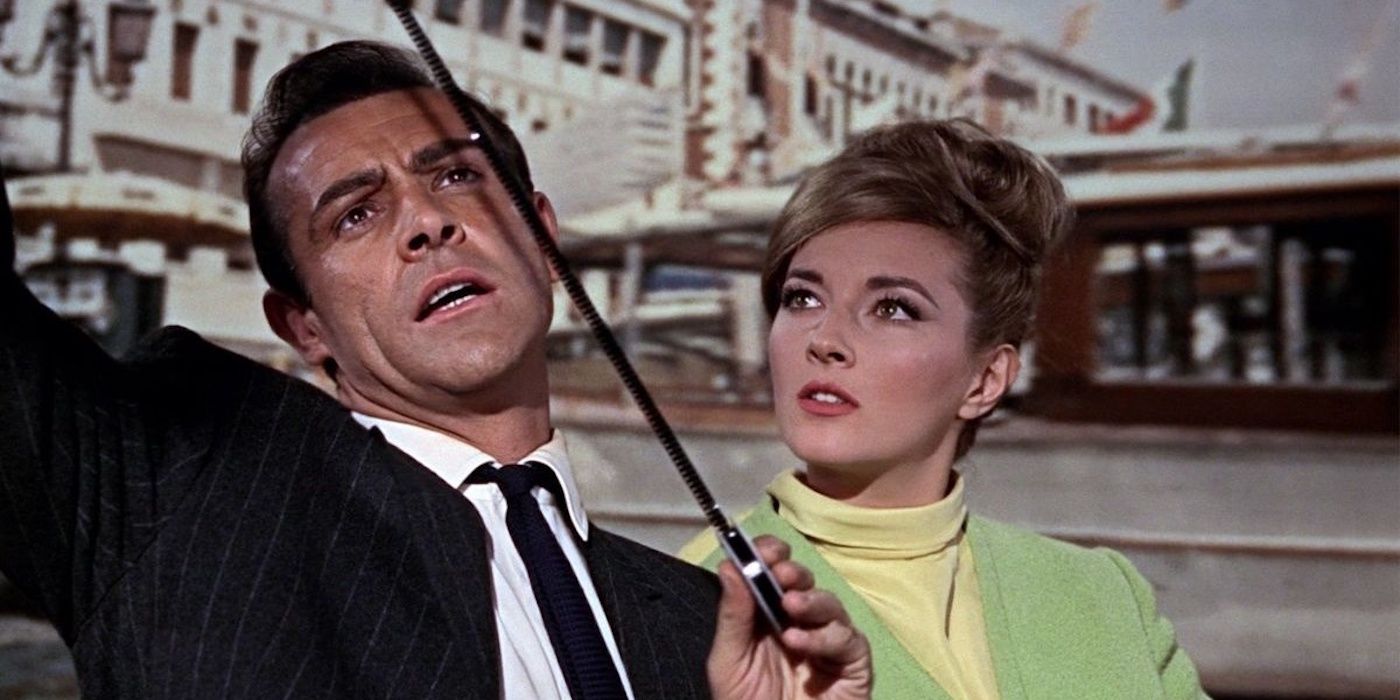 Bond and Tatiana in the canals of Venice in From Russia with Love