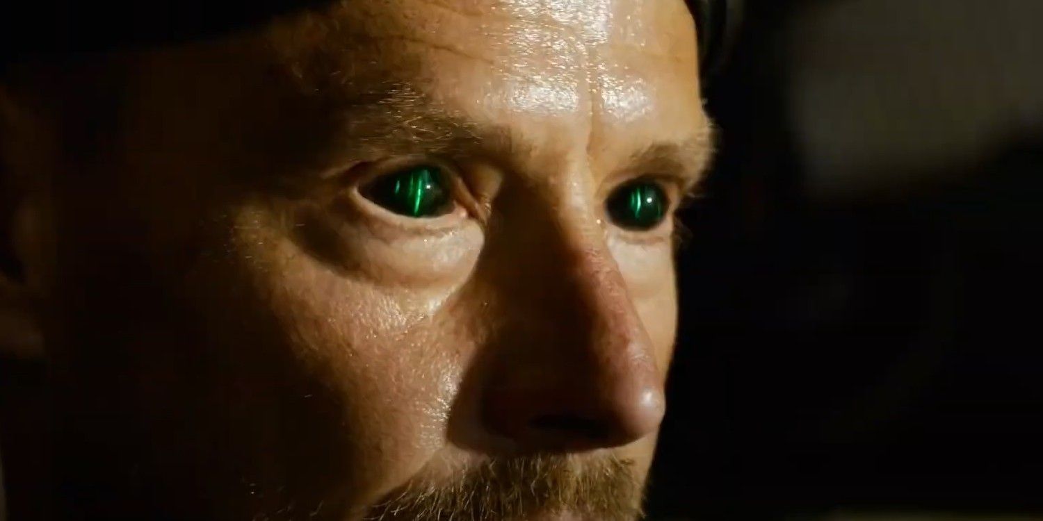 Green eyes in Matrix Resurrections