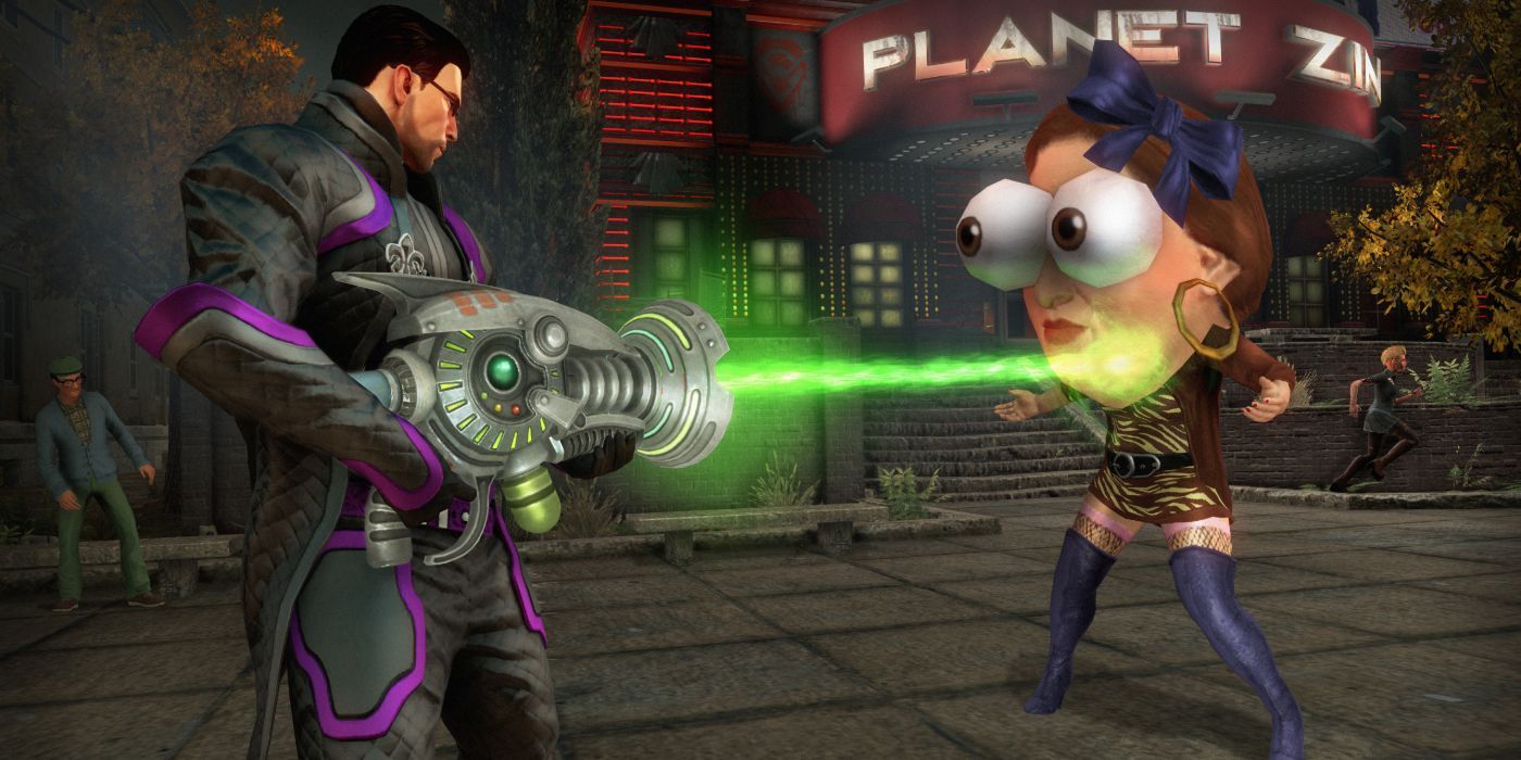 A photo of the player character using the Inflato-Ray to inflate a person in Saints Row IV.