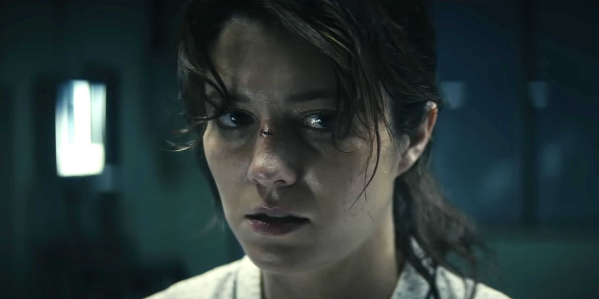 An image of Kate with a scar on her nose in the movie Kate.