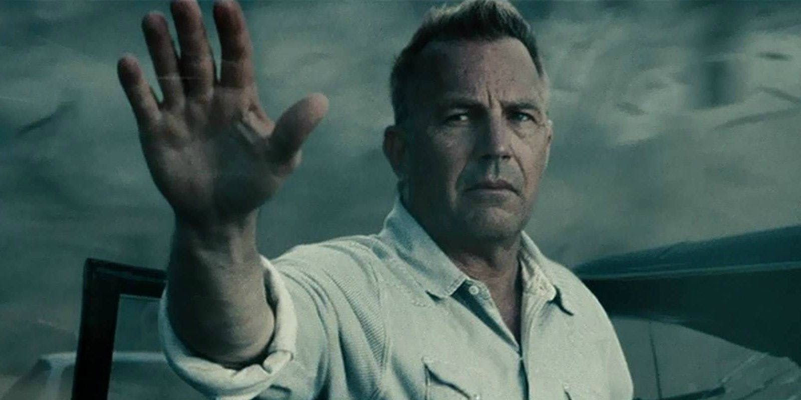 Jonathan Kent holds up a hand in Man of Steel
