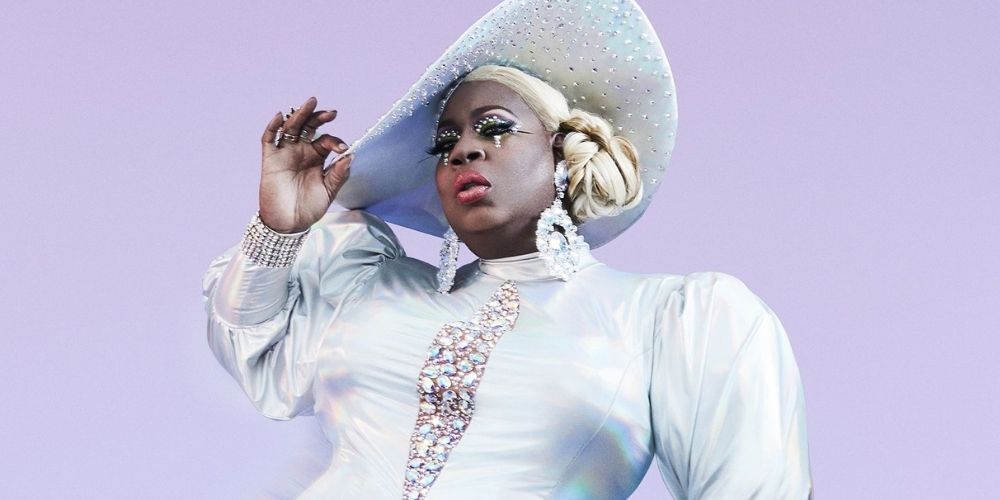 Latrice Royale poses in a RuPaul's Drag Race cast photo.