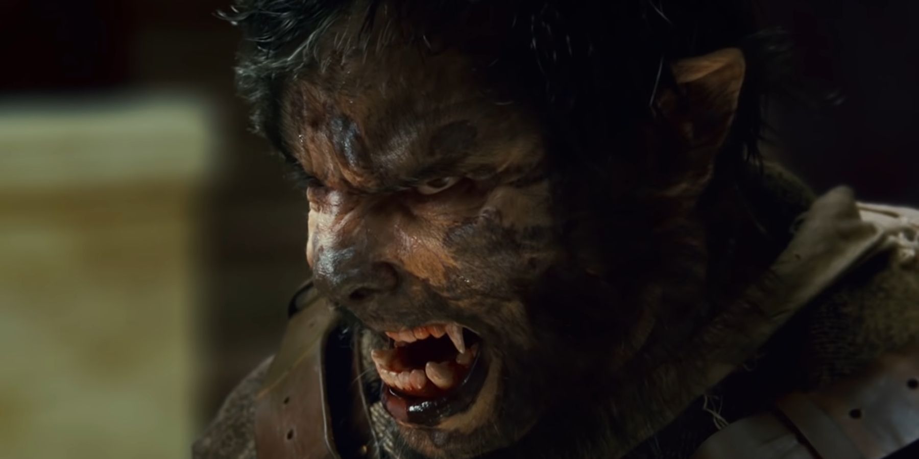 Lawrence Talbot in mid-transformation in The Wolfman (2010)