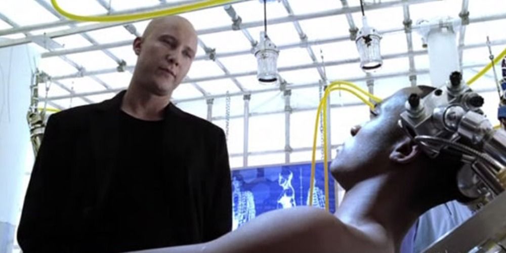 Lex Luthor monitors the creation of Cyborg in Smallville.