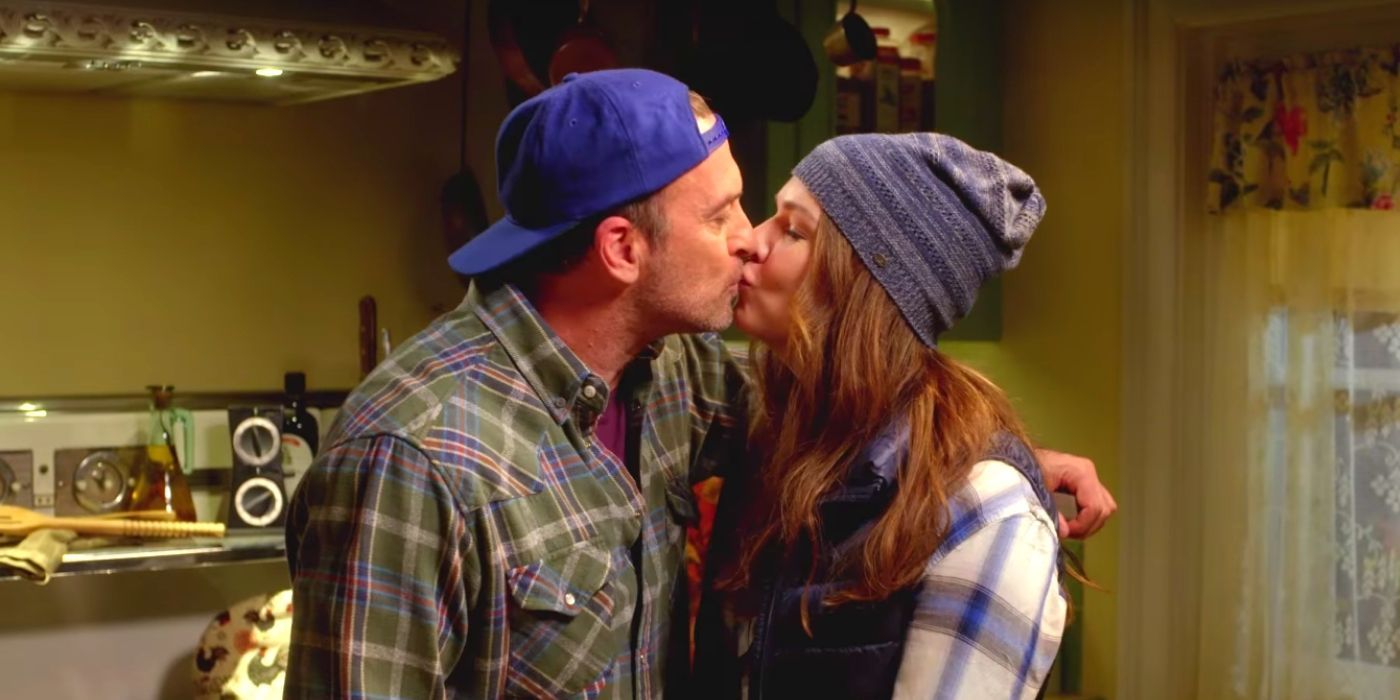 Luke and Lorelai kissing in the kitchen on Gilmore Girls: A Year in the Life.