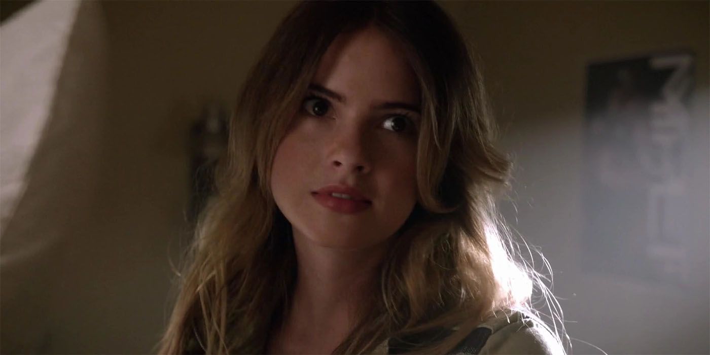Malia Tate with her eyes wide in Teen Wolf.