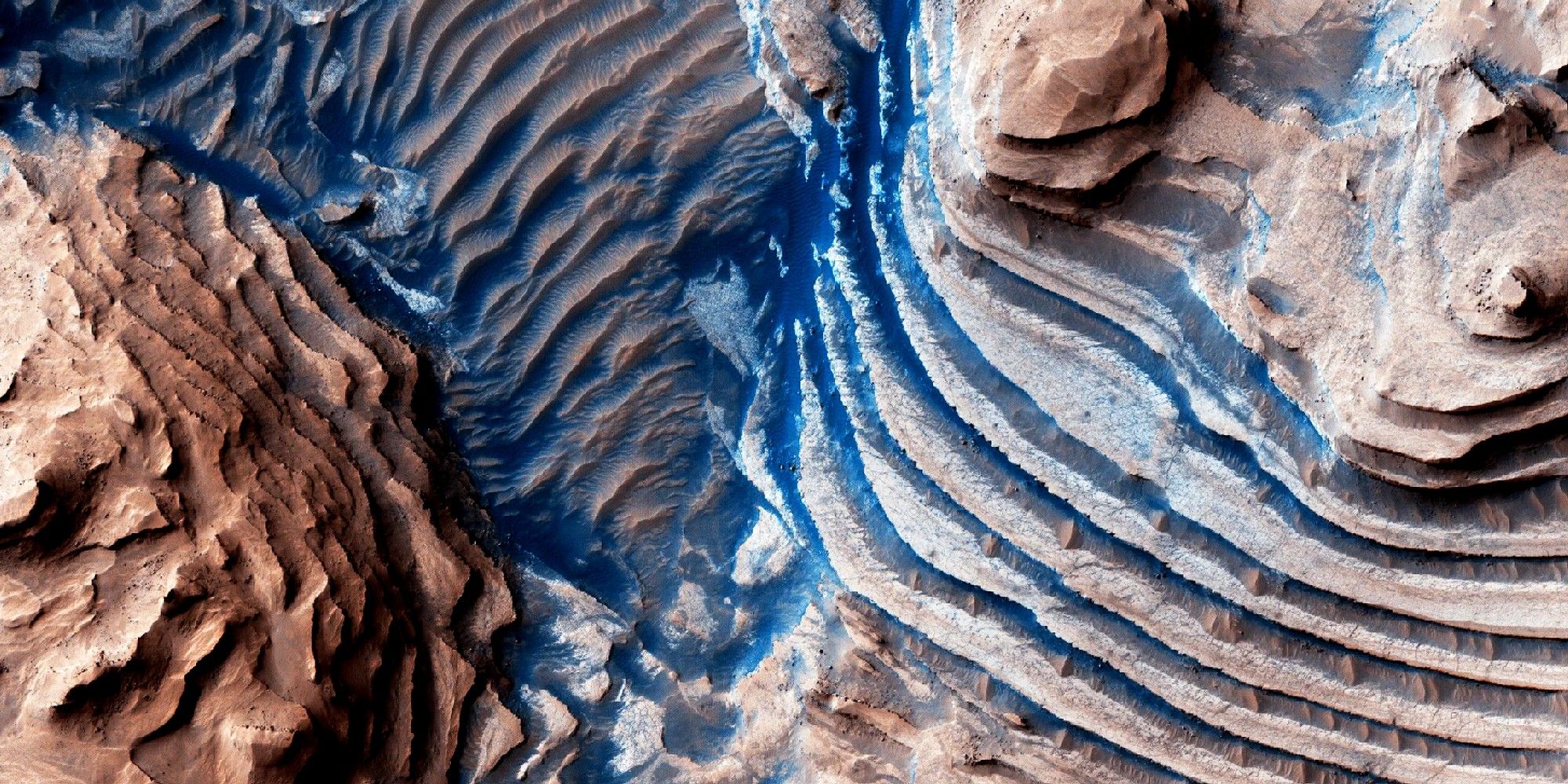 The Valleys And Canyons On Mars Owe It To Cataclysmic Floods