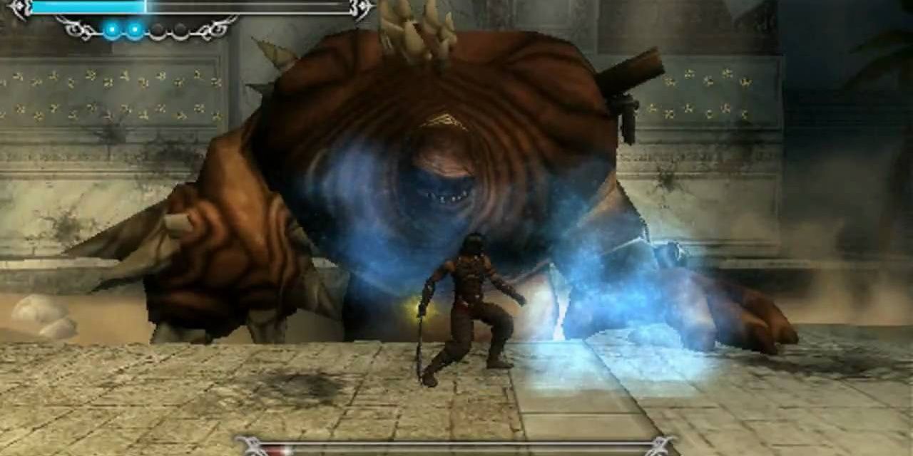Prince fights a monster in Prince Of Persia The Forgotten Sands 