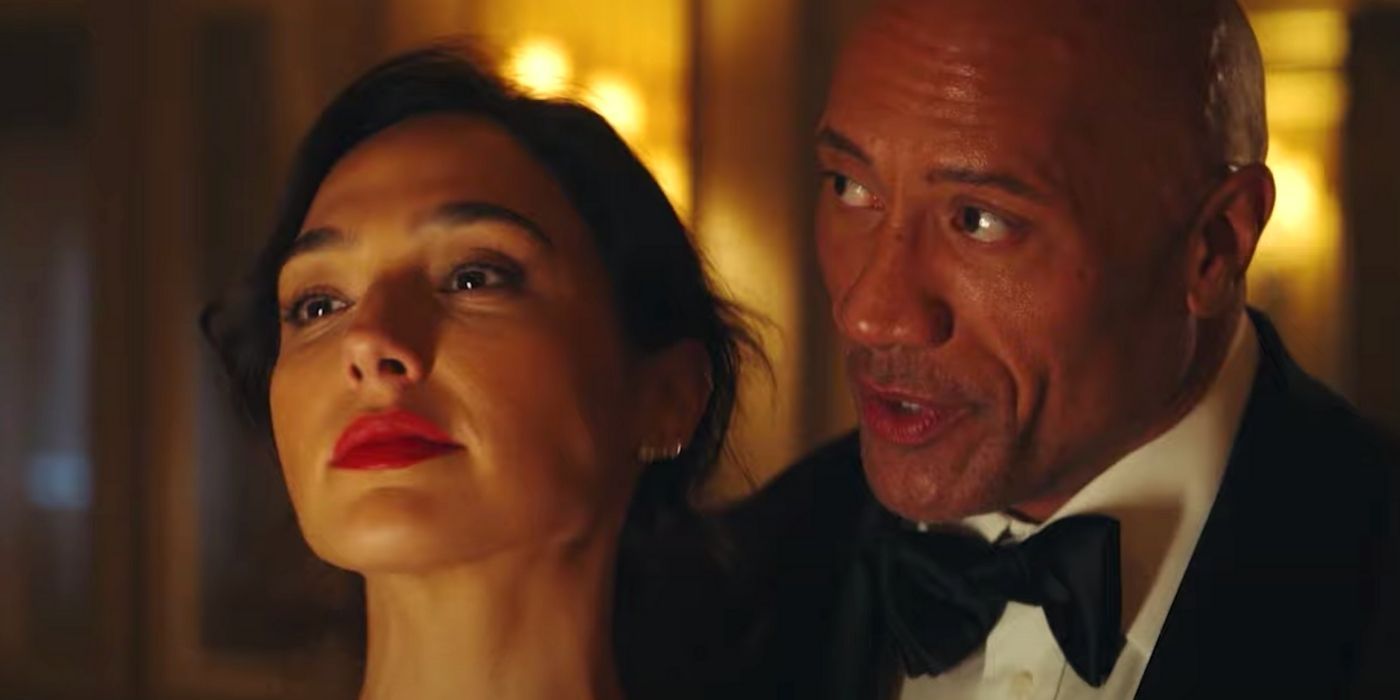 Still from Red Notice showing Dwayne Johnson and Gal Gadot's characters talking