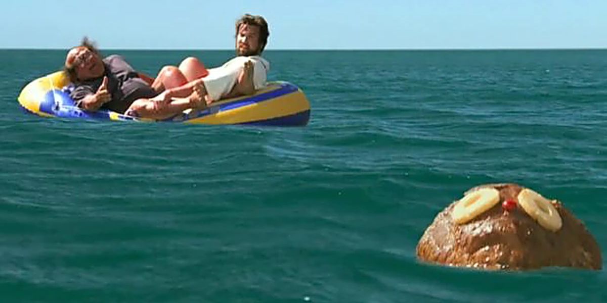 Mac and Frank float on a raft as the Rum Ham floats in the sea in It's Always Sunny in Philadelphia.