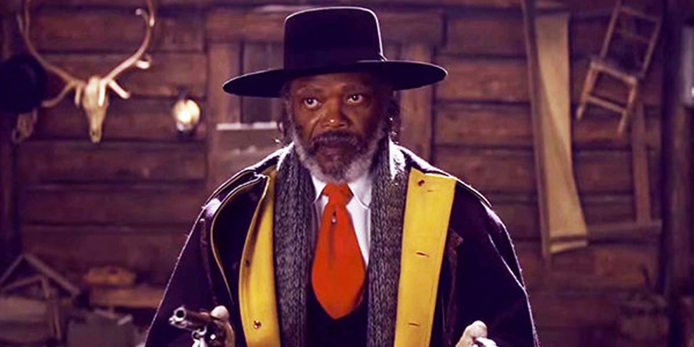 Sam Jackson with two guns in The Hateful Eight.