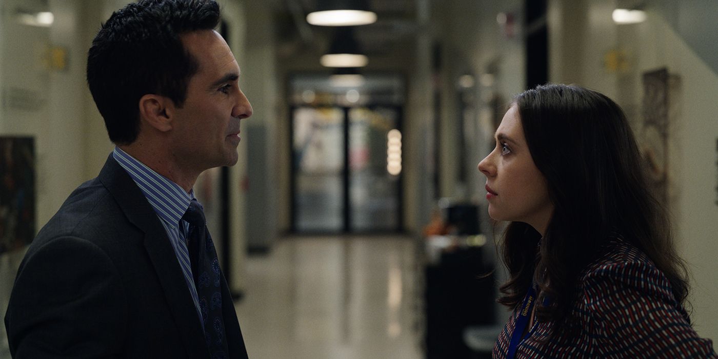 The Morning Show S1 - Nestor Carbonell