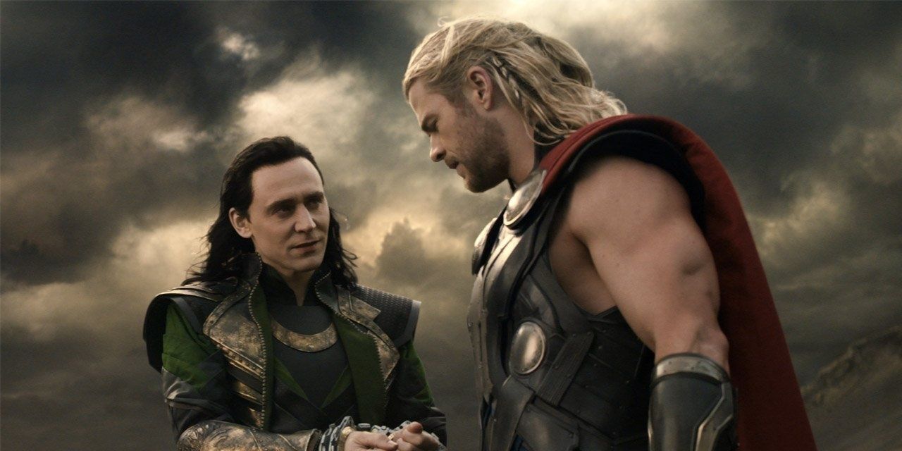 Loki in handcuffs with Thor in Thor: The Dark World