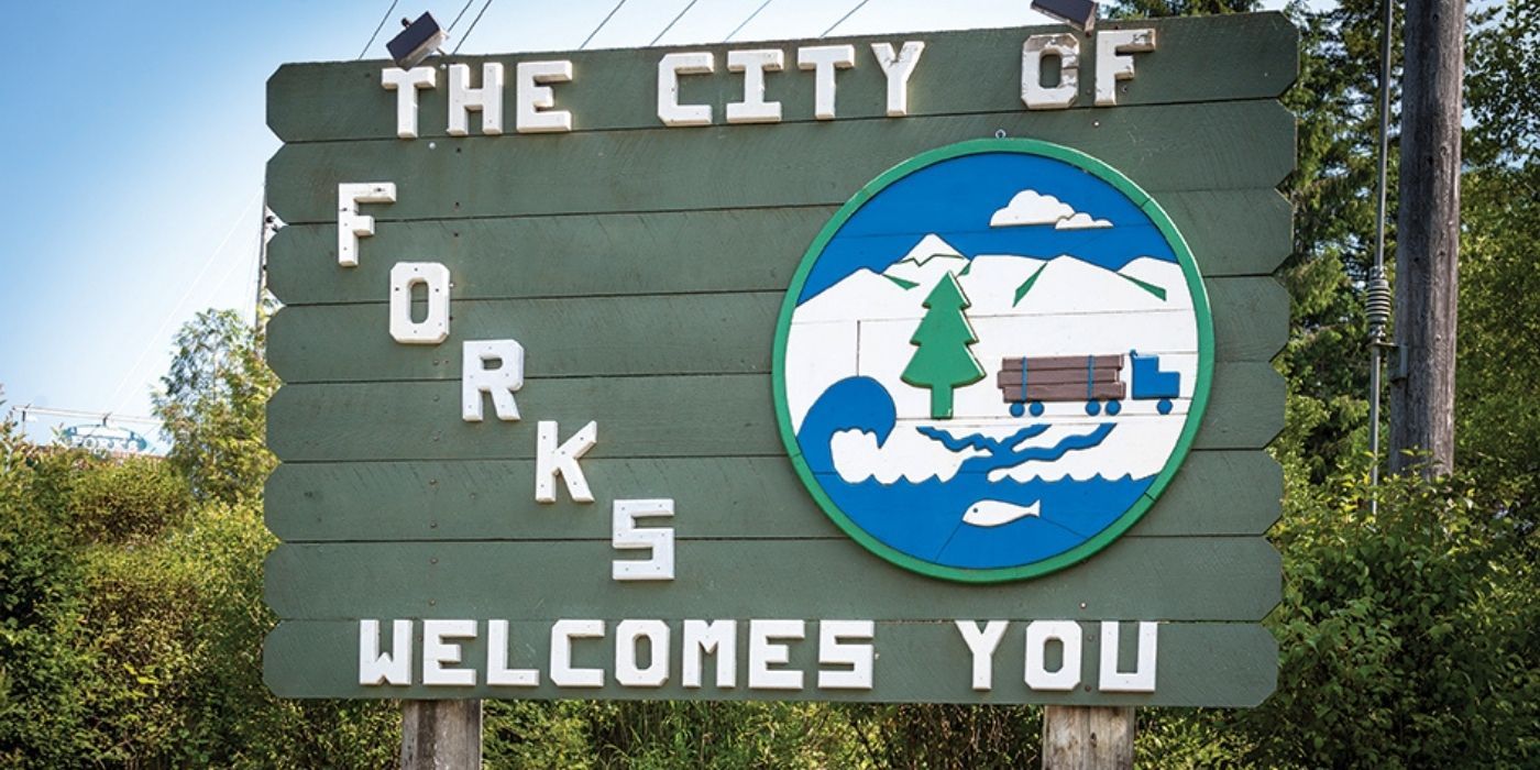 The sign for Forks, Washington in Twilight