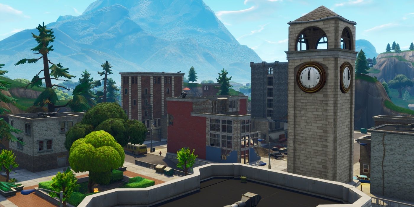 Tilted Towers in Fornite.