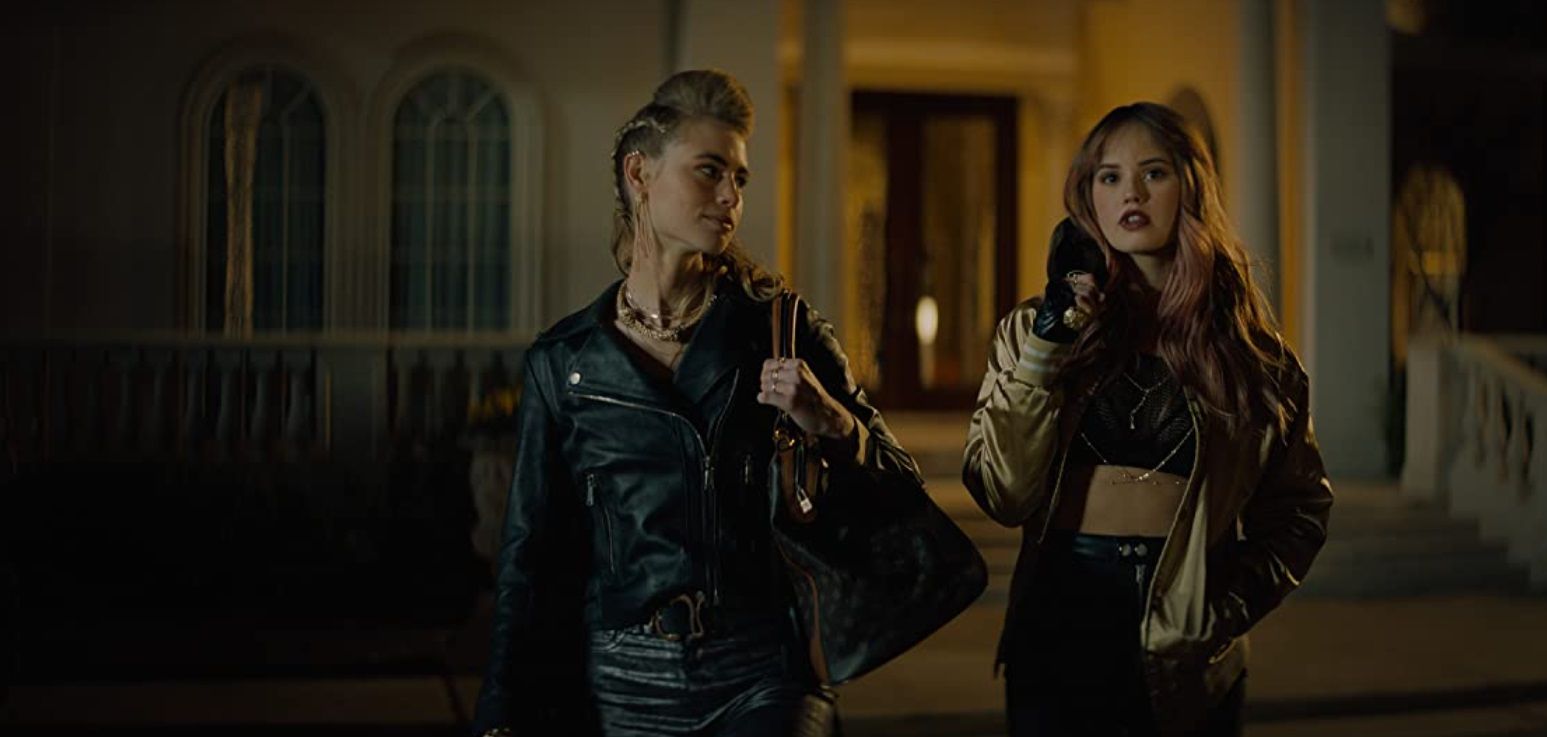 Megan Fox & Sydney Sweeney Are Vampires In Night Teeth Movie Images