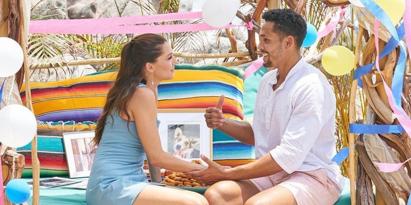 Becca Kufrin and Thomas Jacobs talking in Bachelor in Paradise