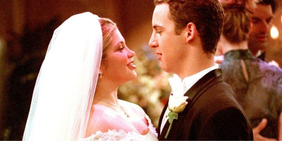 Cory and Topanga dancing with each other on their wedding night in Boy Meets World