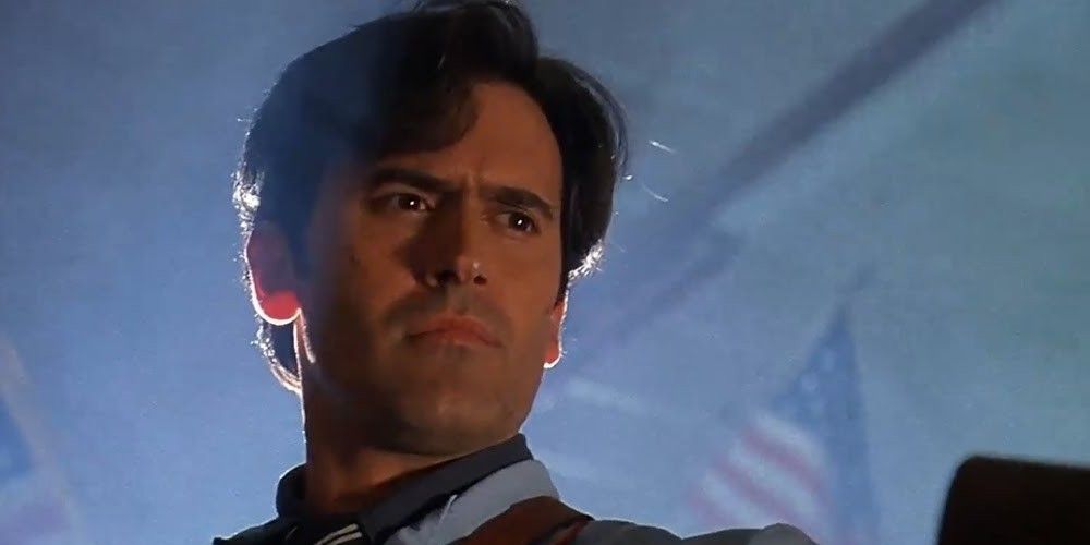Ash fights a deadite in S-Mart at the end of Army of Darkness