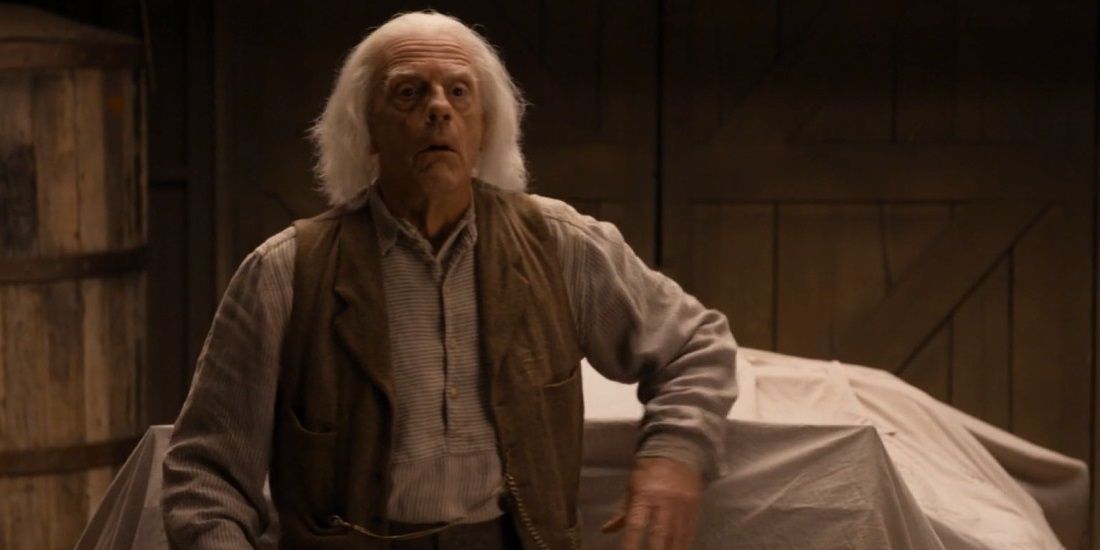 Christopher Lloyd participa como Doc Brown em A Million Ways to Die in the West