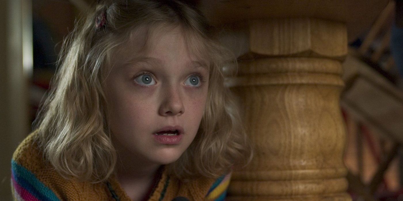 Dakota Fanning hiding in War of the Worlds.