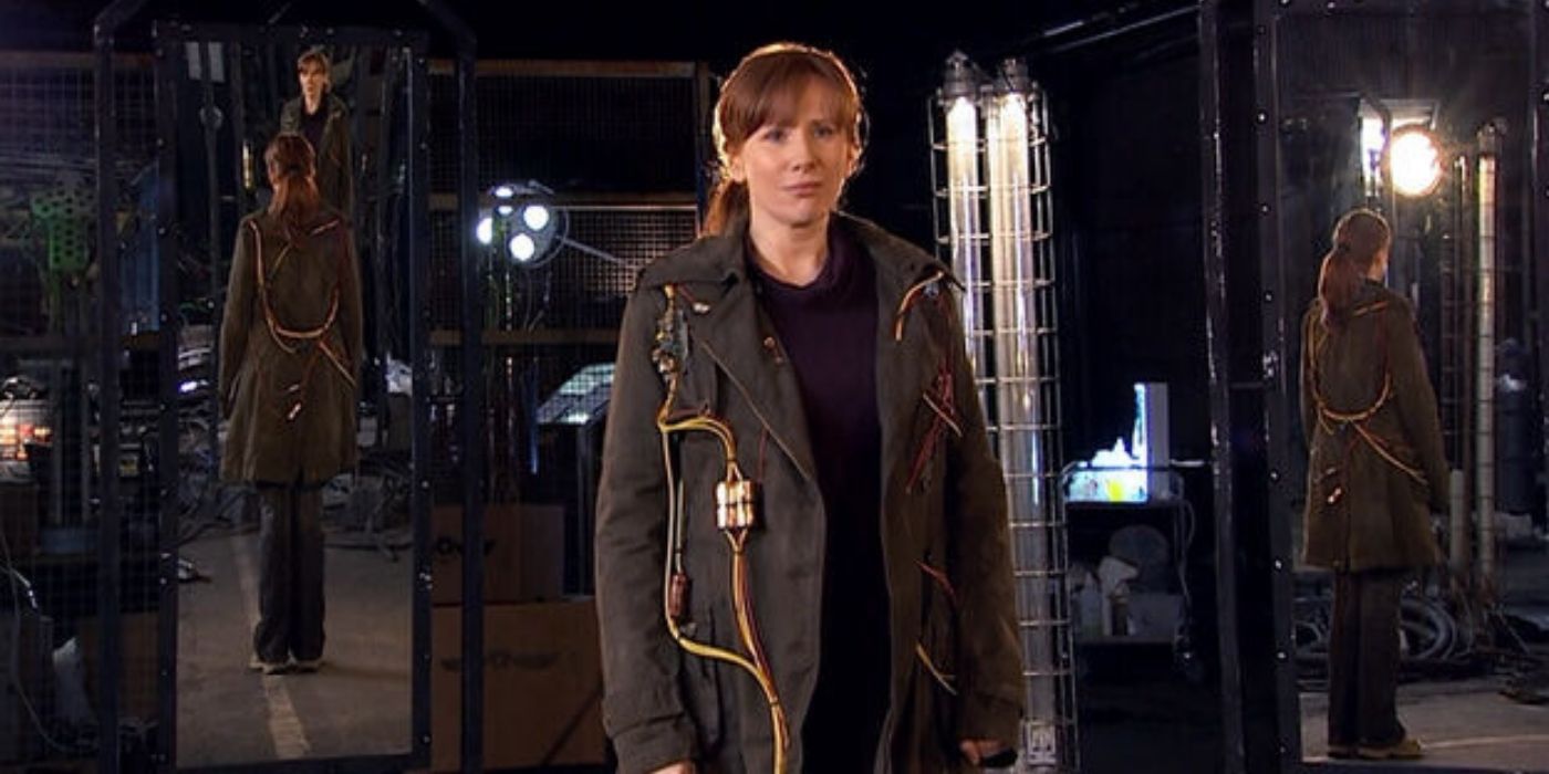 Donna surrounded by mirrors in Doctor Who