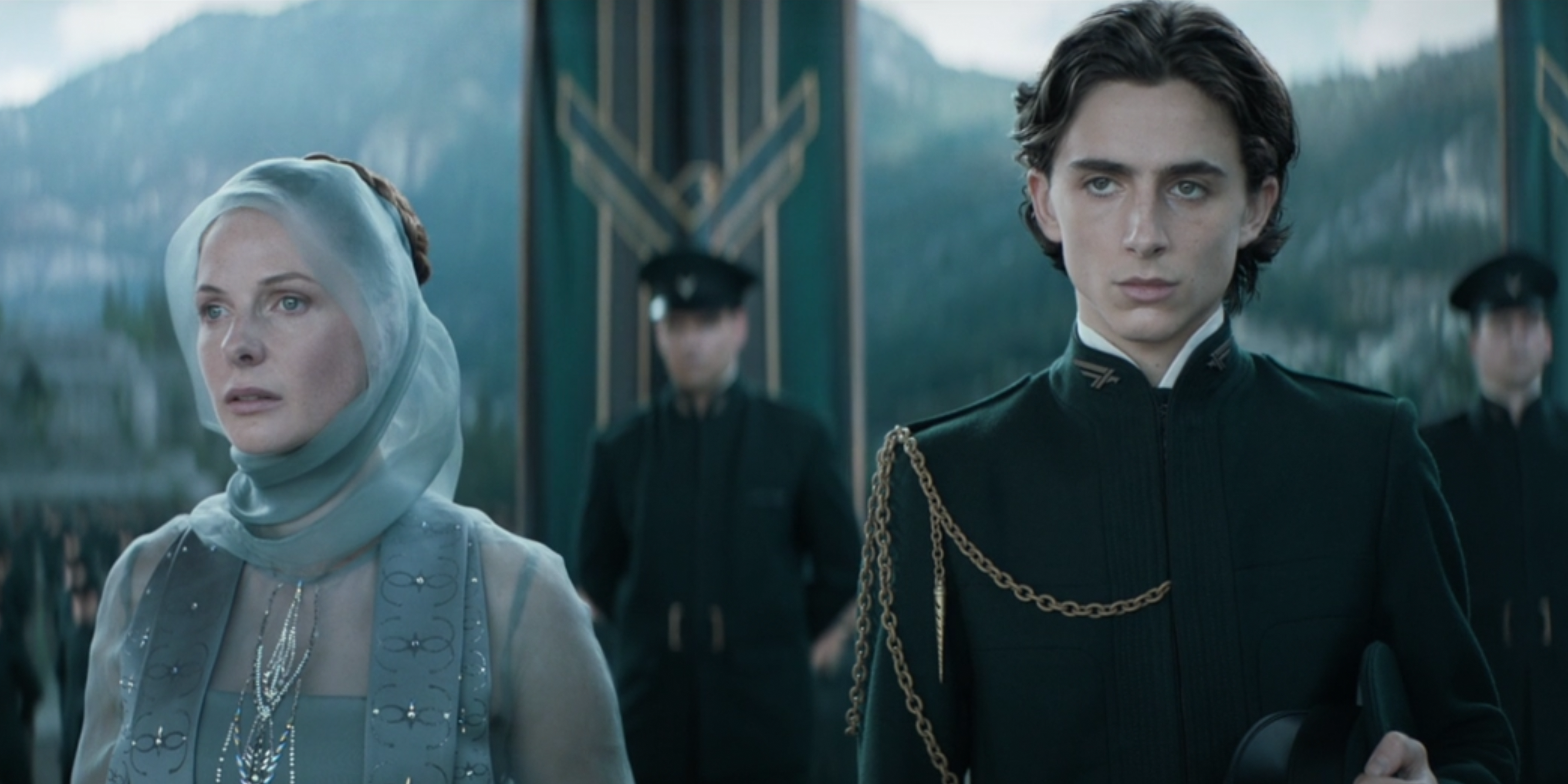 Lady Jessica and Paul Atreides standing next to each other in Dune
