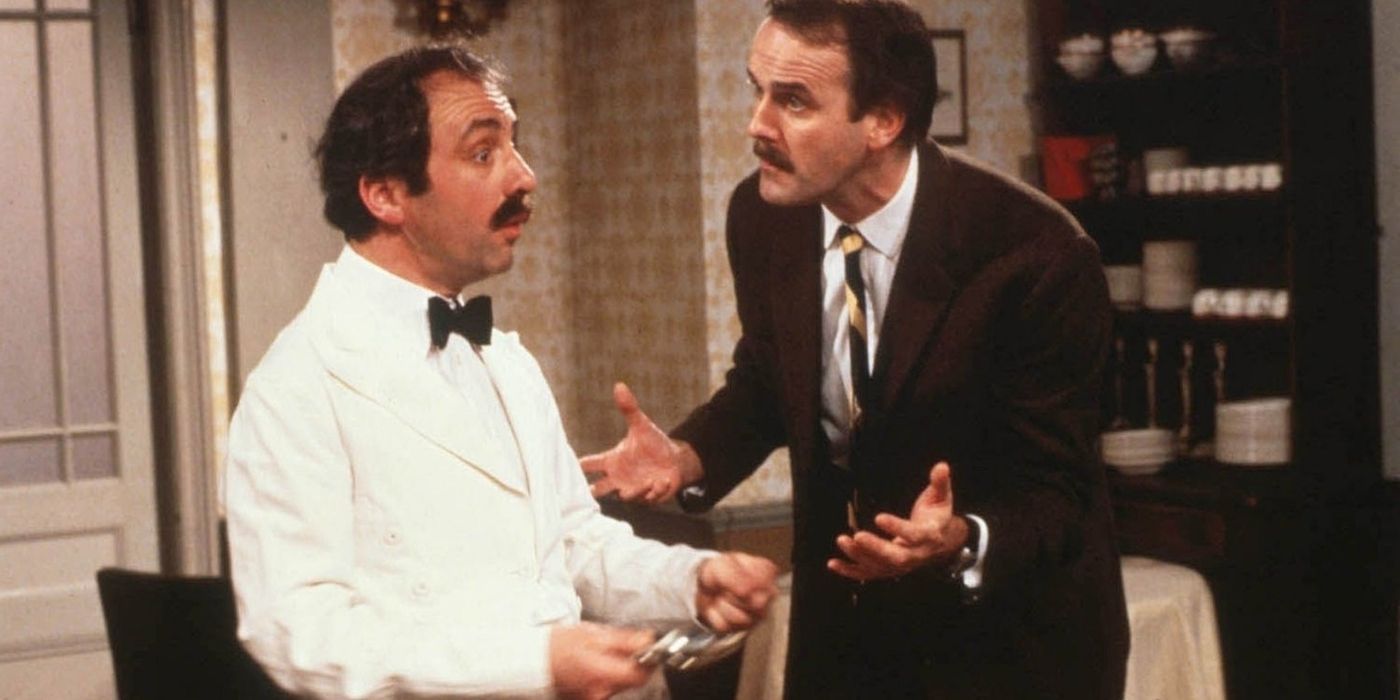 Dois personagens durante o piloto Fawlty Towers