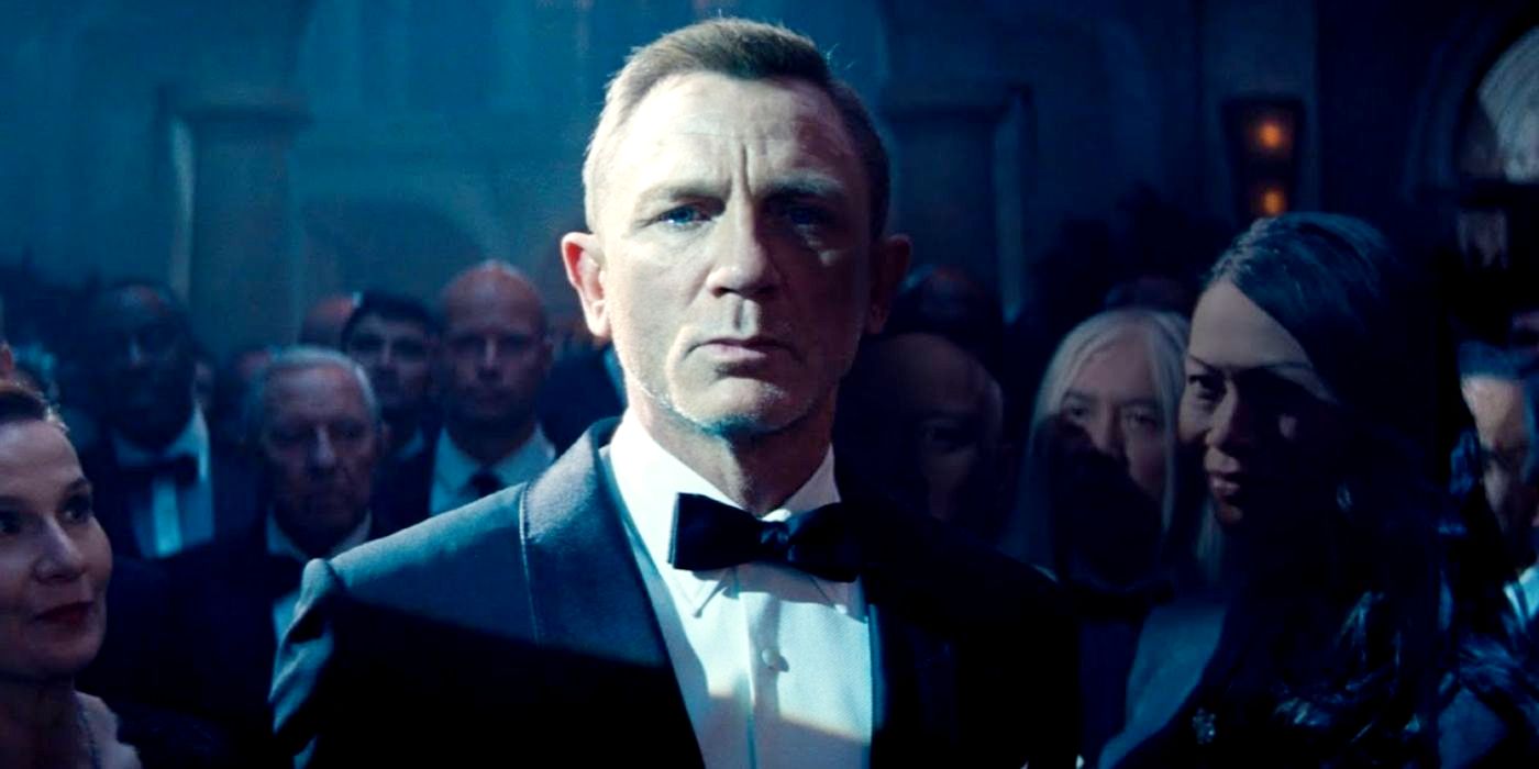 James Bond-Daniel Craig -at-Spectre Party-No Time To Die