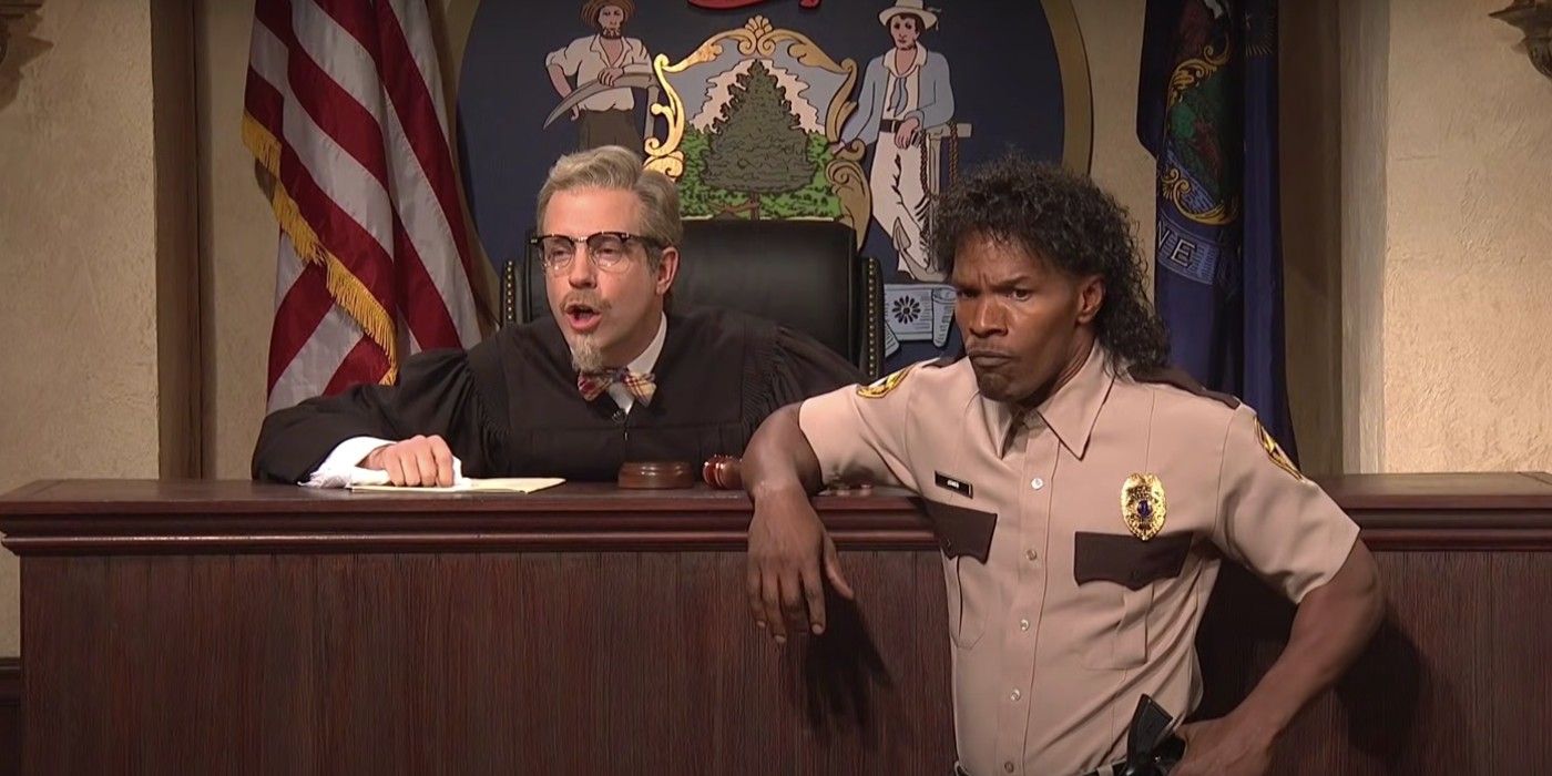 Jason Sudeikis and Jamie Foxx in the Maine Justice courtroom