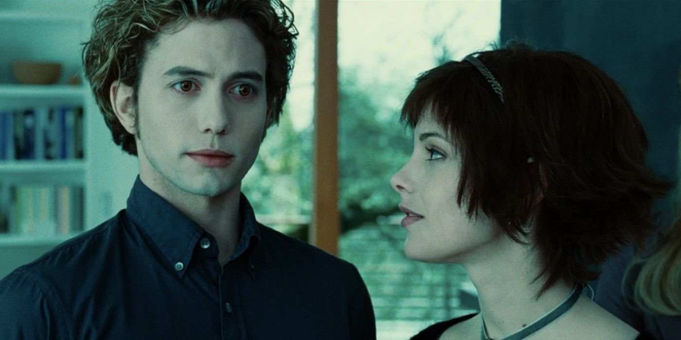 Jasper and Alice looking serious in Twilight