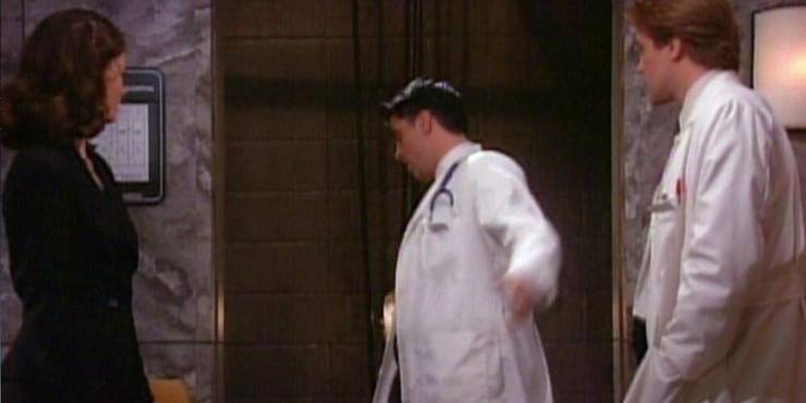 Joey-is-fired-from-Days-of-our-Lives-and-his-character-falls-down-an-elevator-shaft-in-Friends.jpg (740×370)