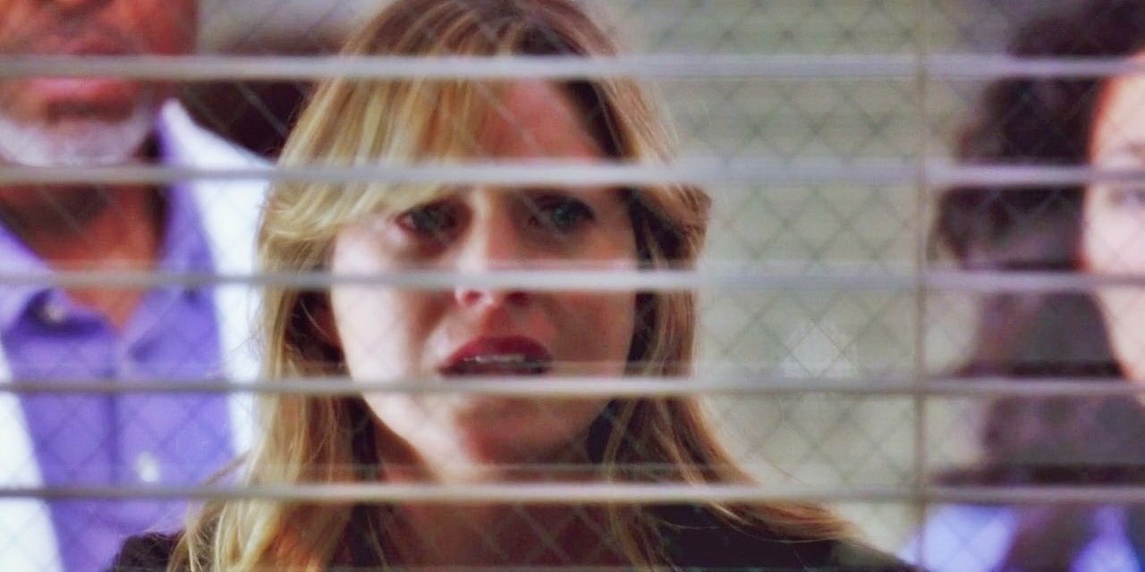 Meredith Grey crying in Grey&rsquo;s Anatomy
